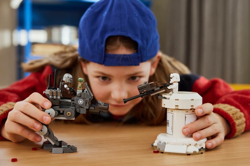 LEGO Star Wars The Mandalorian and Grogu™ AT-RT™ Attack - Toy Building Set for Kids - 75444