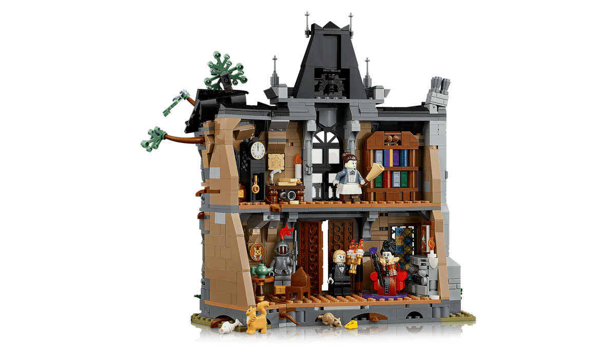LEGO Icons Mayor Manor Building Set 11383