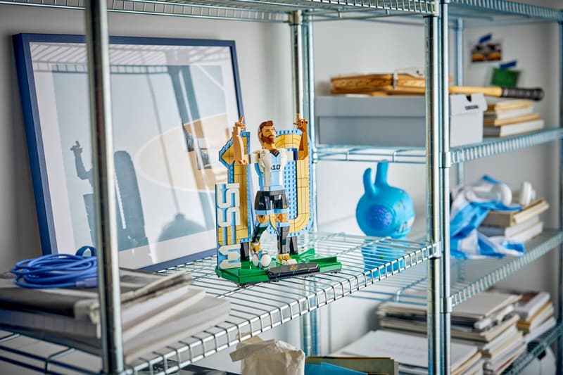 LEGO Editions Lionel Messi Football Legend Set 43015