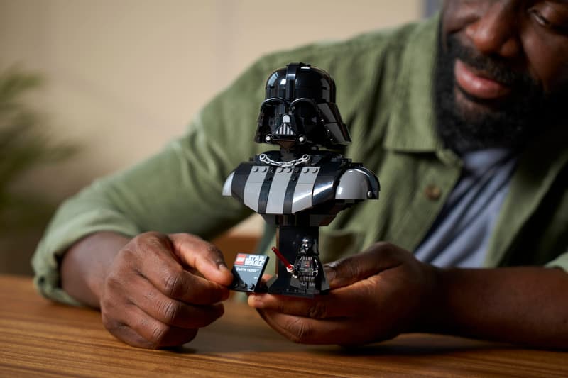 LEGO Star Wars Darth Vader™ Bust - Collectable Sci-Fi Building Set for Adults - 75439