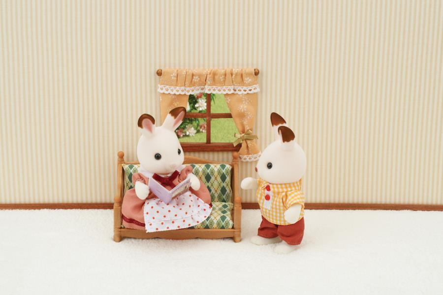 Sylvanian Families Comfy Living Room Set