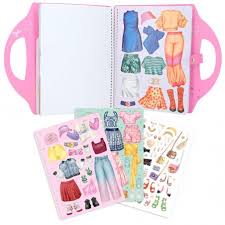 TOPModel Dress Me Up Collage Book
