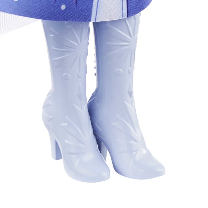 Disney Frozen 2 Doll: Elsa