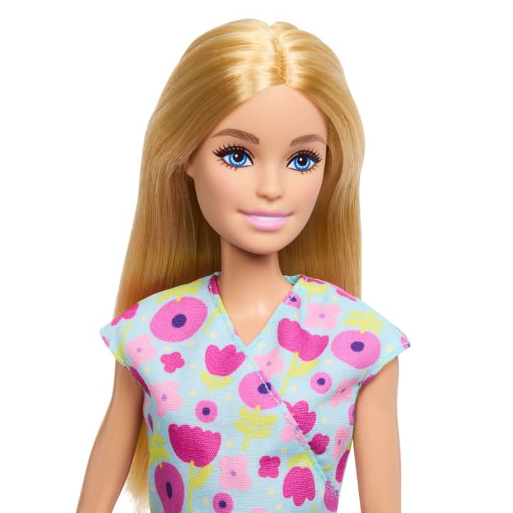 Barbie Babysitter Redhead Baby Doctor Playset