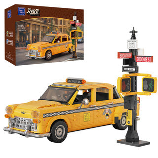Pantasy New York Yellow Taxi Cab Building Set 1601 Pieces