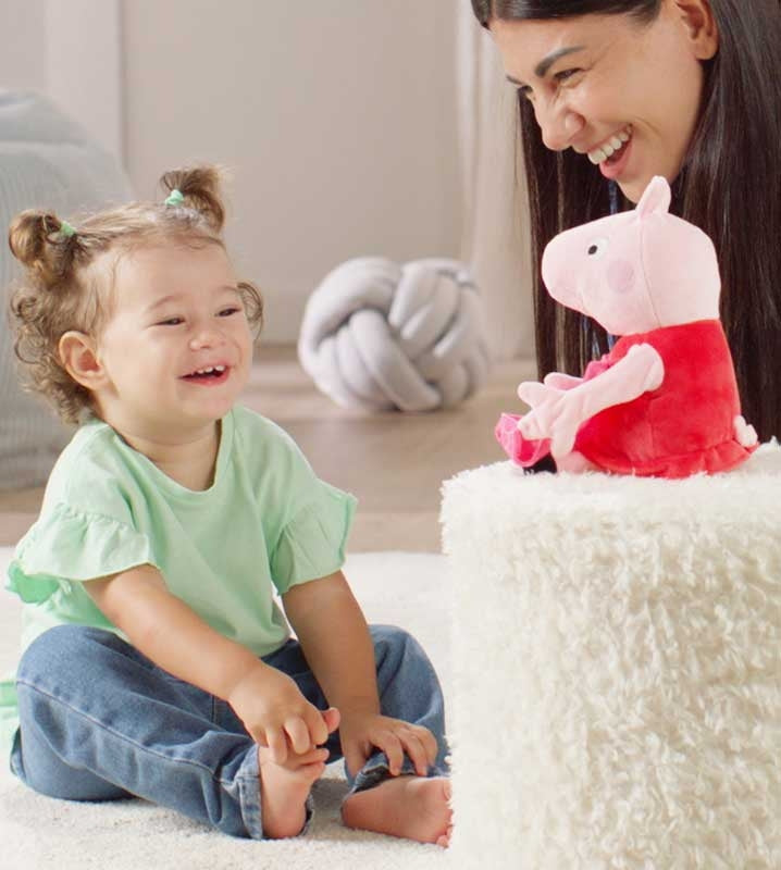Peppa Pig Peek-a-Boo Peppa Interactive Plush Toy