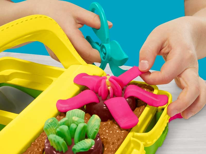 Play-Doh Blooming Flowers Playset
