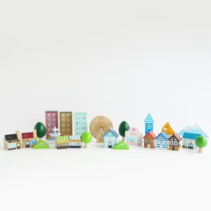 Le Toy Van Royal Express Trainset 180pc